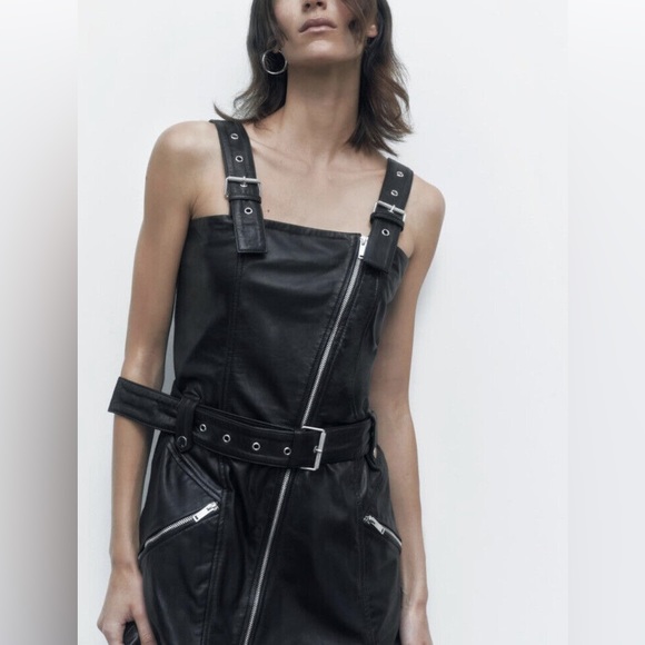 NEW ZARA LEATHER MINI DRESS - Picture 4 of 16